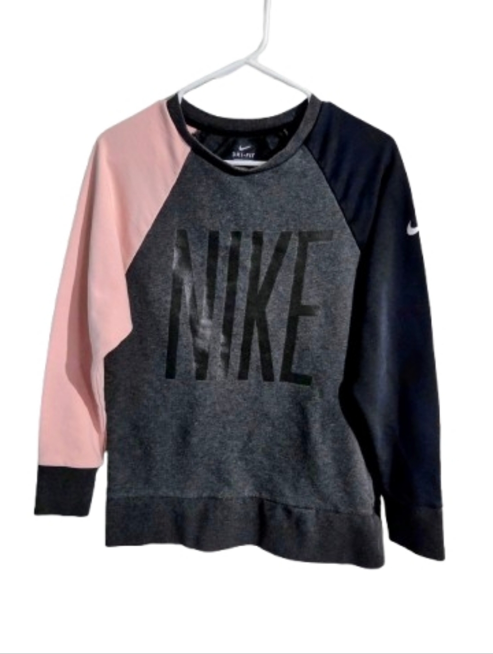 Nike Colorblock Pullover Sweatshirt